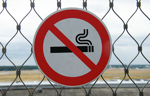 Imagen que muestra espacios libres de cigarro.