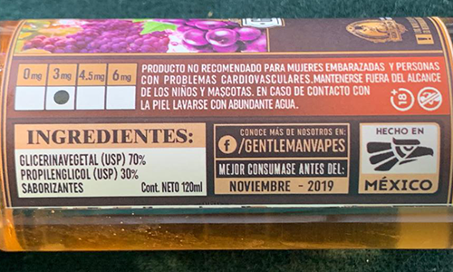 Imagen de recipiente con los componentes de los e-liquids.
