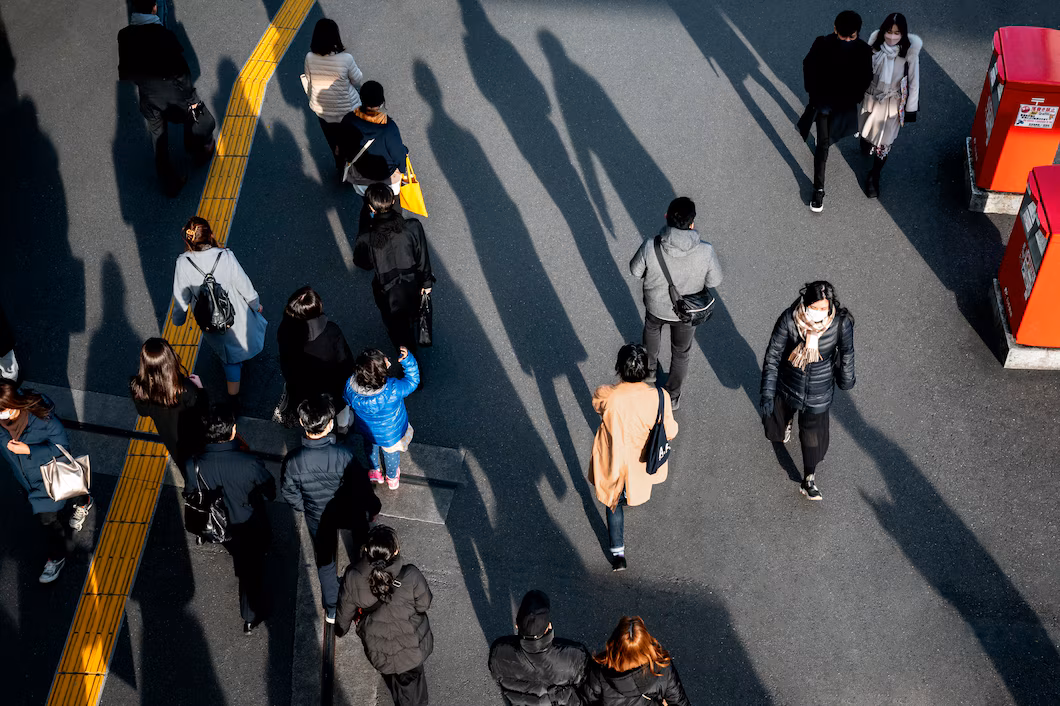 Población Gente caminando en la calle